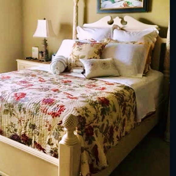 Waverly Other - Waverly Charleston Chirp Reverses scalloped Birds Toile cottage farm Full Queen
